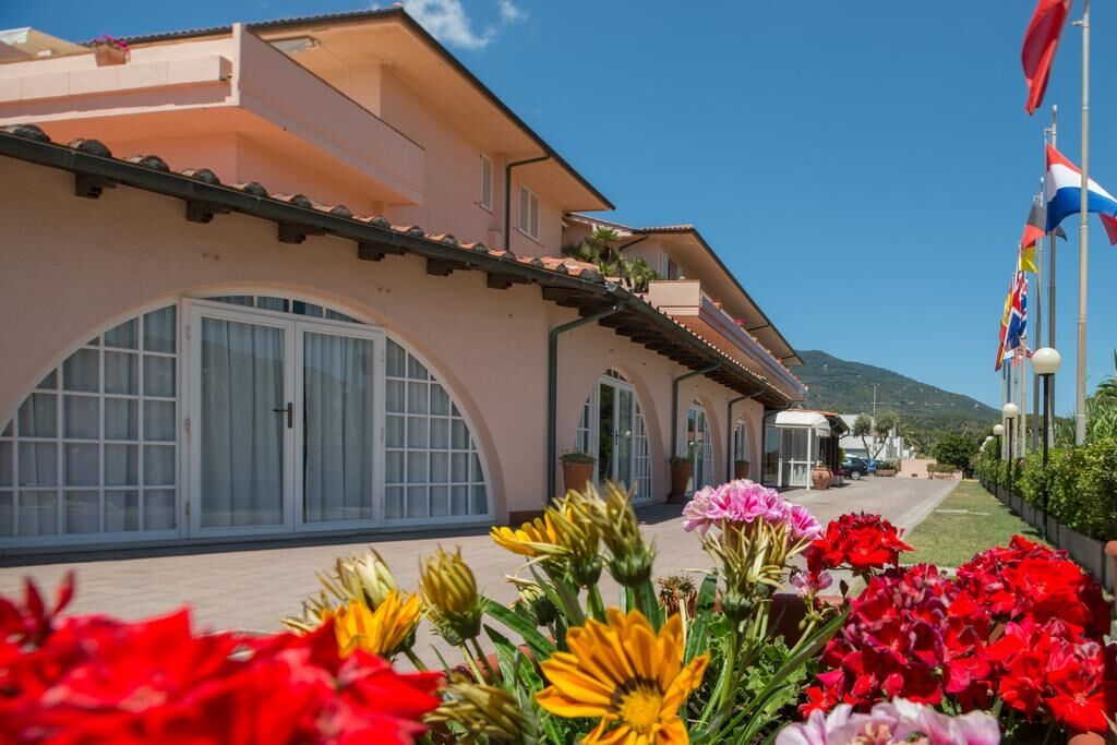 Hotel Riva Del Sole Marina di Campo Exterior foto